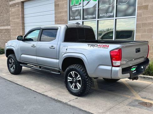 Used 2017 Toyota Tacoma SR w/ Tow Package AWD/4WD image 3