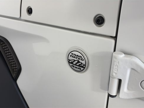 Used 2020 Jeep Wrangler Unlimited Sport AWD/4WD image 16