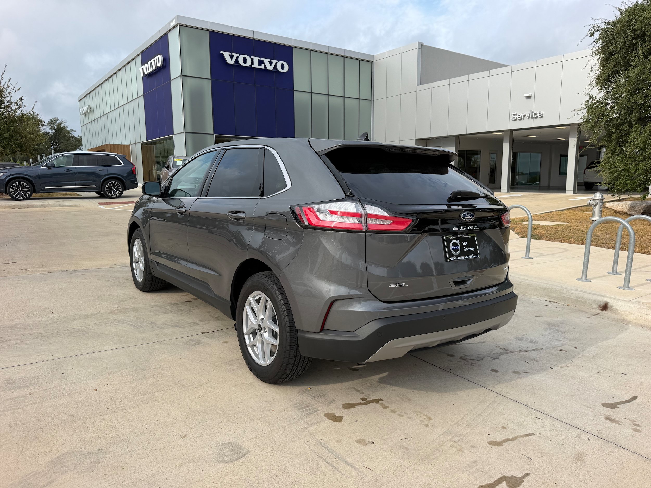 Used 2024 Ford Edge SEL w/ Convenience Package AWD/4WD image 4