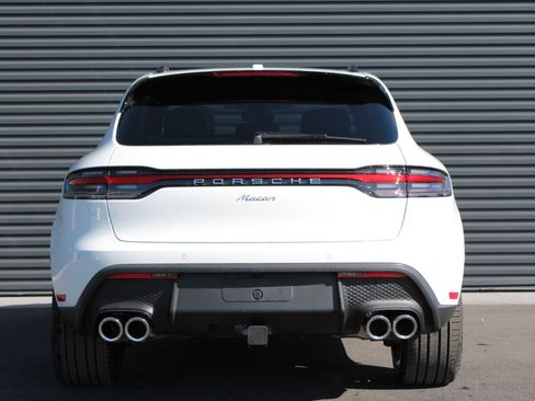 New 2026 Porsche Macan image 10