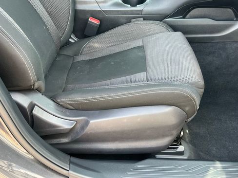 Used 2022 Subaru Outback Premium AWD/4WD image 15