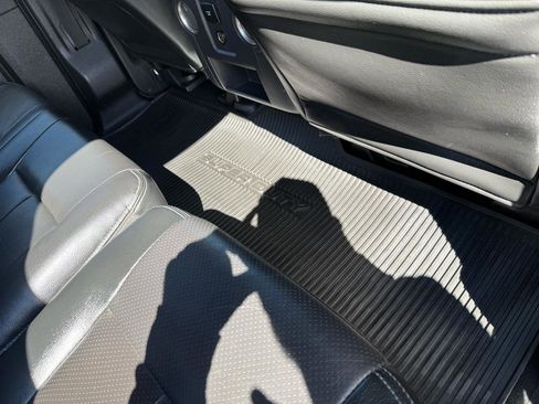 Used 2016 Ford F250 Lariat w/ Chrome Package image 26