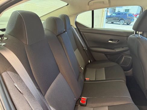 Used 2021 Nissan Sentra SV FWD image 20