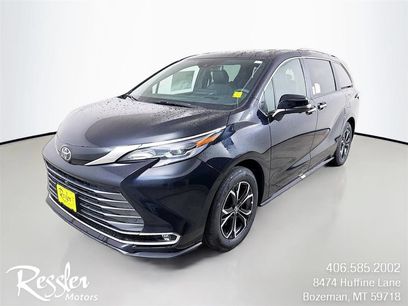 New 2026 Toyota Sienna Platinum