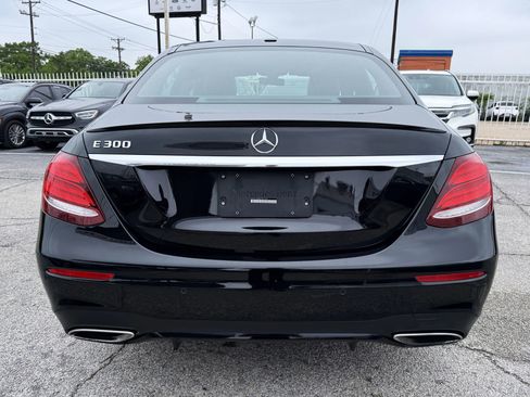 Used 2019 Mercedes-Benz E 300 image 5