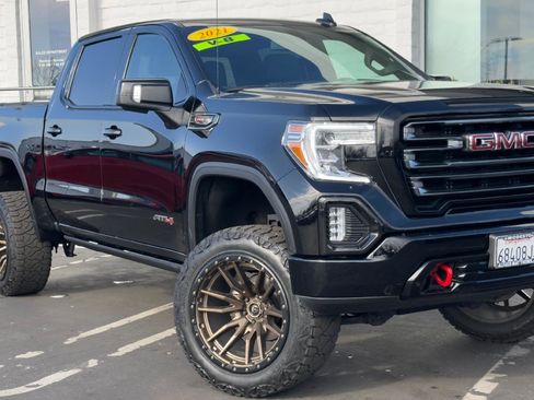 Used 2021 GMC Sierra 1500 AT4 image 1
