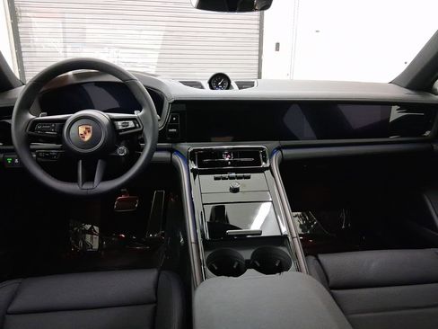 New 2026 Porsche Panamera 4 image 21