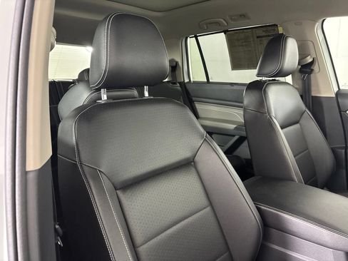 Used 2022 Volkswagen Atlas SE w/ Panoramic Sunroof Package FWD image 29