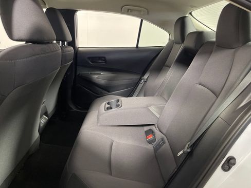 Used 2026 Toyota Corolla LE FWD image 13