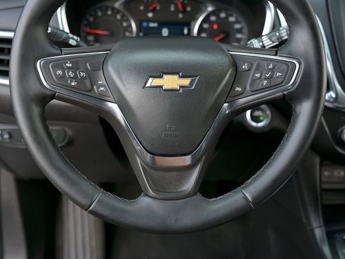 Used 2024 Chevrolet Equinox LT image 20