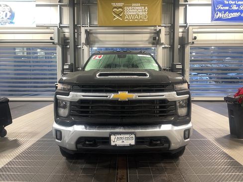Used 2024 Chevrolet Silverado 2500 LT w/ All Star Edition image 2