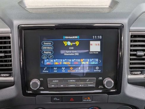 Used 2024 Nissan Frontier SV AWD/4WD image 20