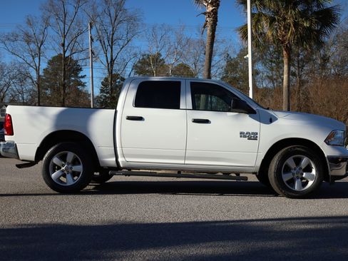 Used 2022 RAM 1500 Tradesman w/ Tradesman SXT Package image 6