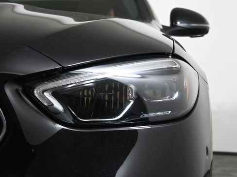 New 2025 Mercedes-Benz C 300 4MATIC Sedan image 10