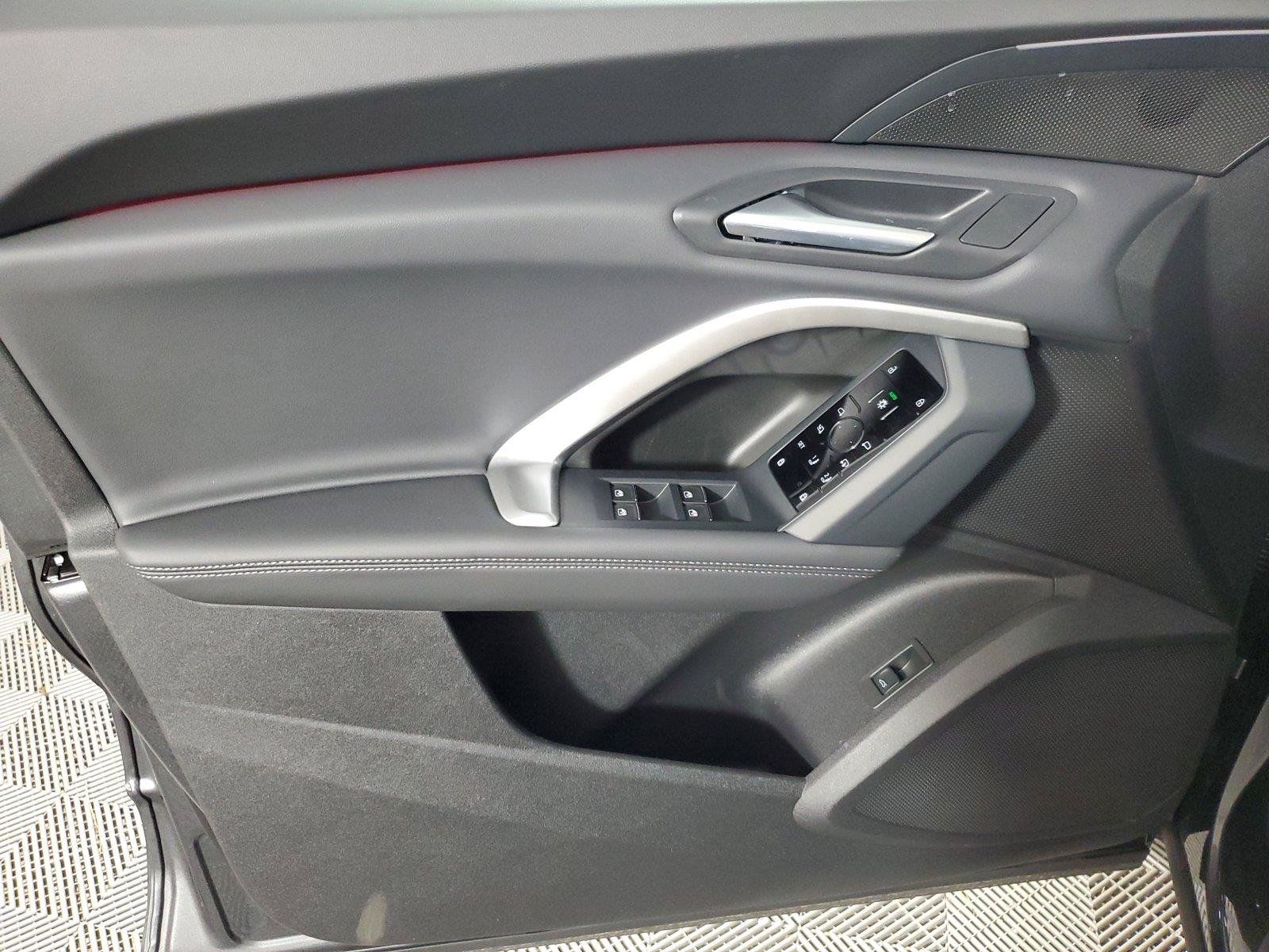 New 2026 Audi Q5 Premium AWD/4WD image 19