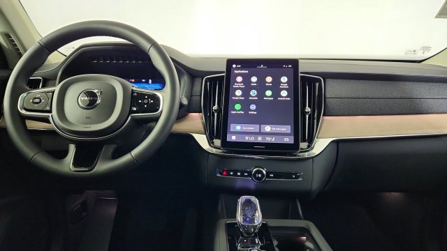 Used 2027 Volvo XC90 B6 Plus AWD/4WD image 26