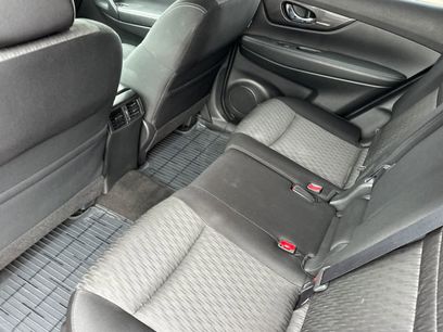 Used 2017 Nissan Rogue SV w/ SV Premium Package