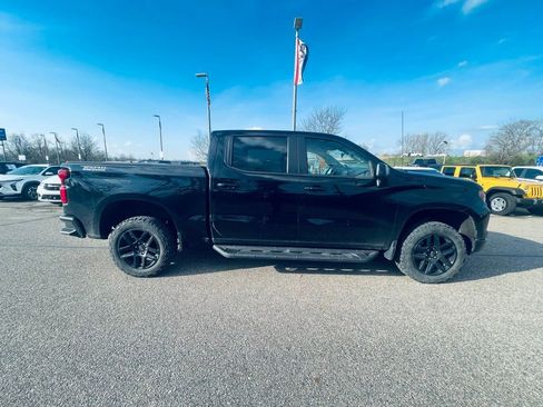 Used 2022 Chevrolet Silverado 1500 LT Trail Boss w/ LT Trail Boss Premium Package AWD/4WD image 7