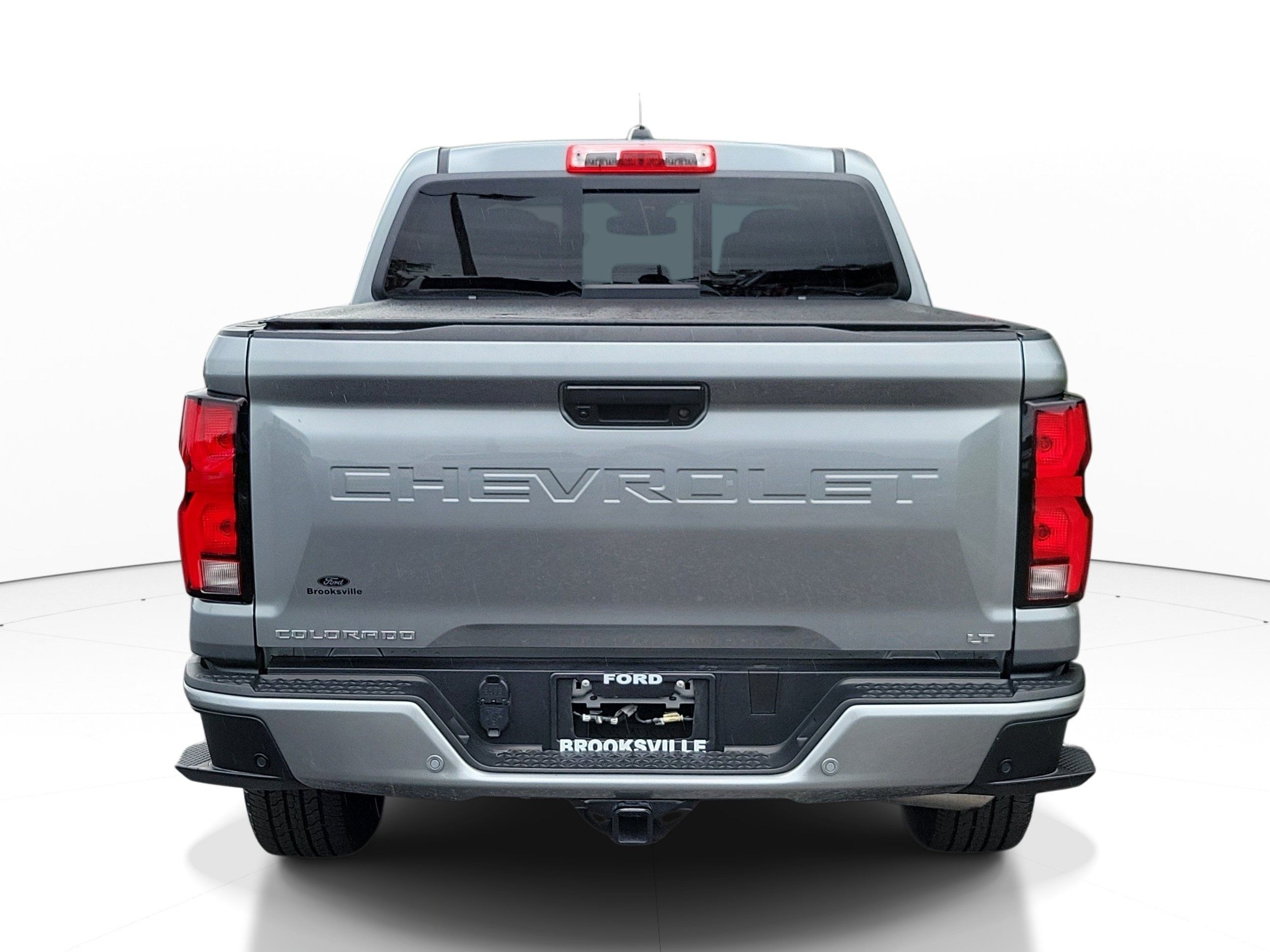Used 2024 Chevrolet Colorado LT w/ LT Convenience Package III RWD image 3