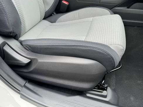 New 2025 Subaru Outback Premium image 9