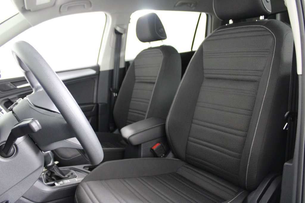 Used 2022 Volkswagen Tiguan S FWD image 18