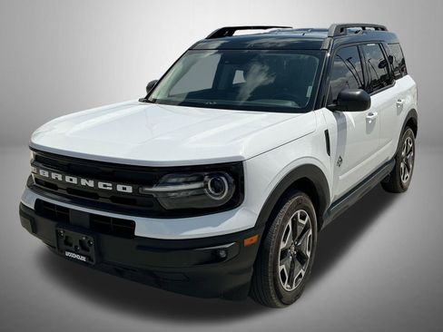 Used 2024 Ford Bronco Sport Outer Banks w/ Tech Package AWD/4WD image 1