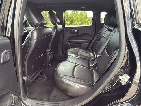 Used 2020 Jeep Compass High Altitude AWD/4WD image 24