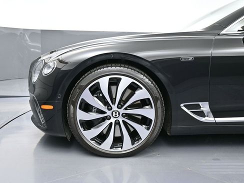 Used 2024 Bentley Continental GT AWD/4WD image 12