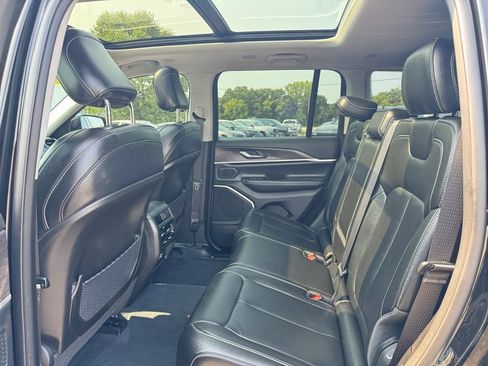 Used 2022 Jeep Grand Cherokee Limited 4xe AWD/4WD image 37