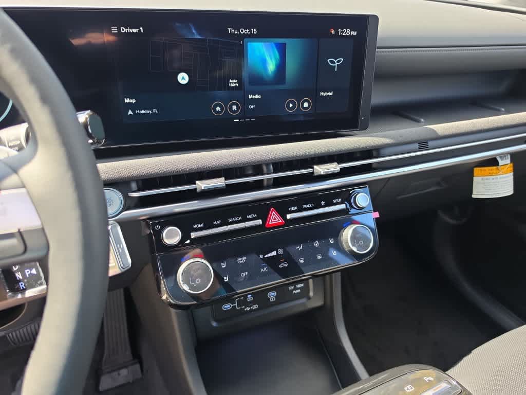 New 2026 Hyundai Tucson Limited AWD/4WD image 32