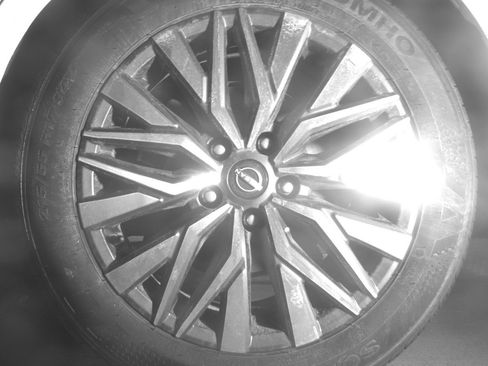 Used 2025 Nissan Altima 2.5 SV image 14