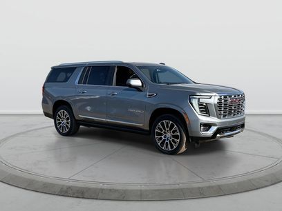 New 2026 GMC Yukon XL Denali w/ Denali Reserve Package