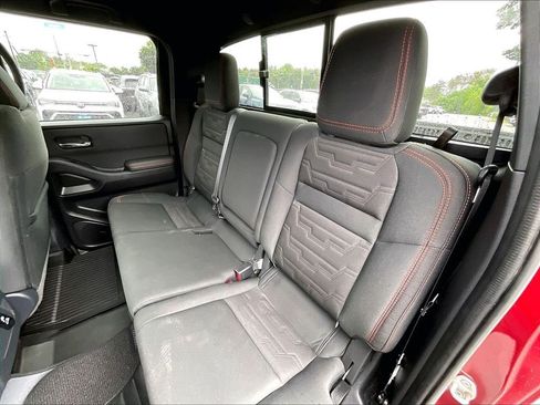 Used 2023 Nissan Frontier PRO-4X w/ Pro Convenience Package AWD/4WD image 14