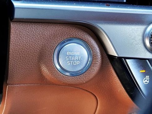 Used 2024 Kia Telluride EX X-Line AWD/4WD image 32