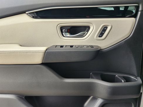 New 2026 Honda Pilot EX-L image 16