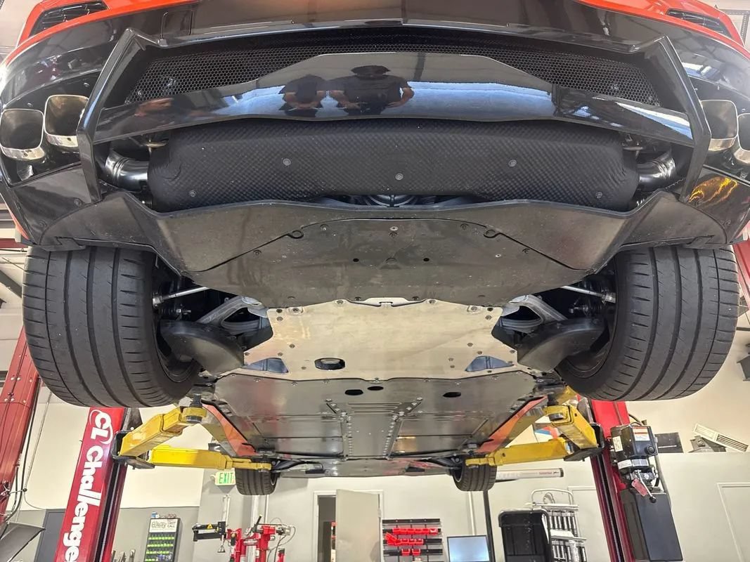 Used 2020 Chevrolet Corvette Stingray Premium Conv w/ 3LT Preferred Equipment Group RWD image 30