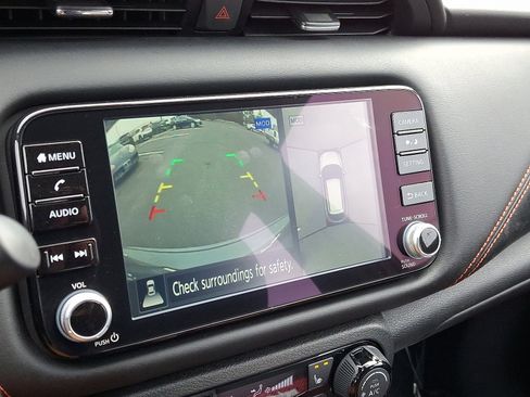 Certified 2024 Nissan Kicks SR w/ SR Premium Package image 17