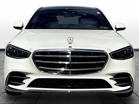 Certified 2022 Mercedes-Benz S 580 4MATIC Sedan image 2