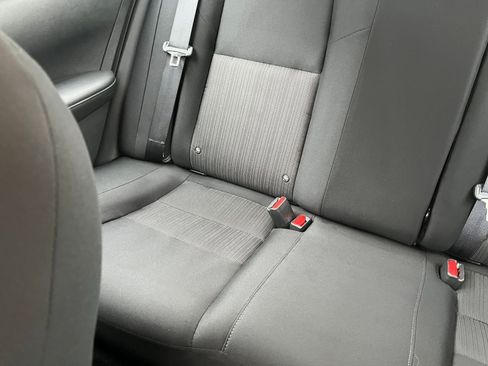 Used 2025 Nissan Sentra SV image 39