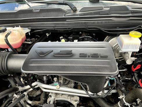 Used 2023 RAM 1500 Big Horn AWD/4WD image 30