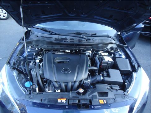 Used 2017 Toyota Yaris iA FWD image 30