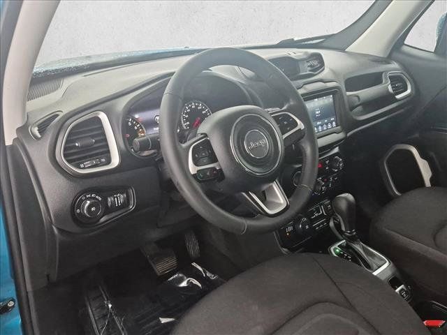Used 2021 Jeep Renegade Latitude AWD/4WD image 10