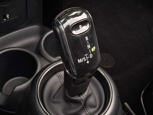 Certified 2024 MINI Cooper S image 15