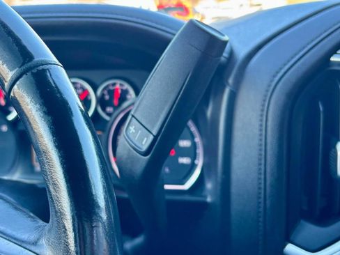 Used 2021 Chevrolet Silverado 1500 LTZ w/ LTZ Convenience Package II image 21