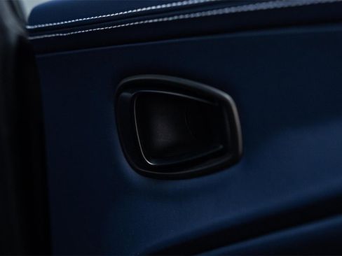 Used 2025 Aston Martin DBX 707 image 35