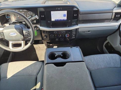 Used 2025 Ford F350 XLT AWD/4WD image 17