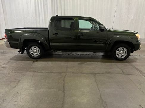 Used 2014 Toyota Tacoma 2WD Double Cab w/ SR5 Package image 3