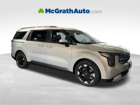New 2026 Kia Carnival EX FWD image 2