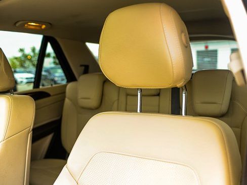 Used 2016 Mercedes-Benz GLE 350 image 24