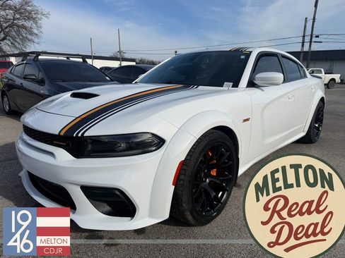 Used 2022 Dodge Charger Scat Pack image 1